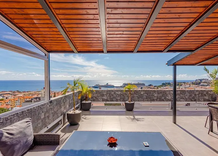 Flowers Island House 2 아파트 *