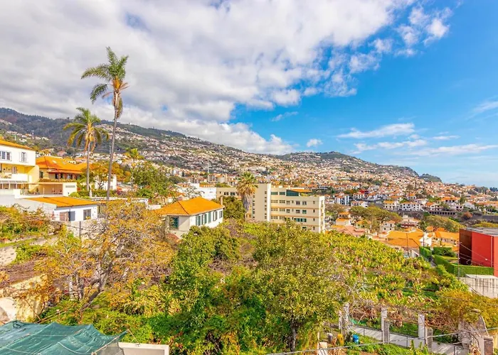 Flowers Island House 2 아파트 *