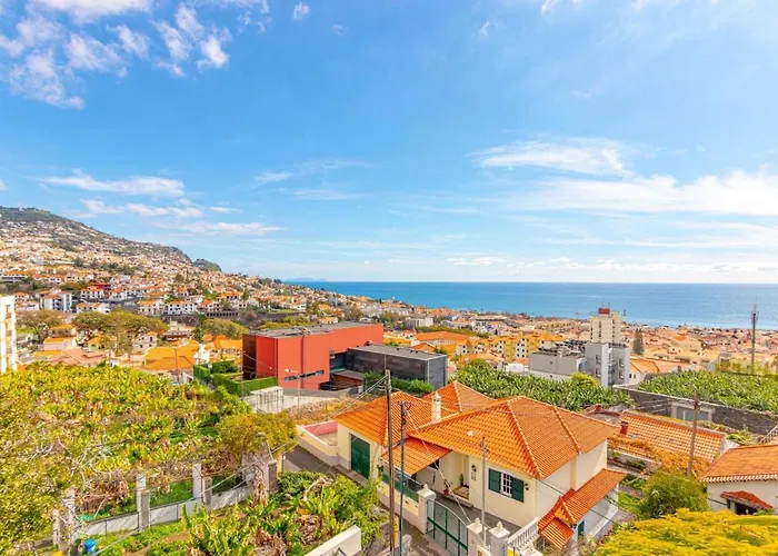 아파트 Flowers Island House 2 *