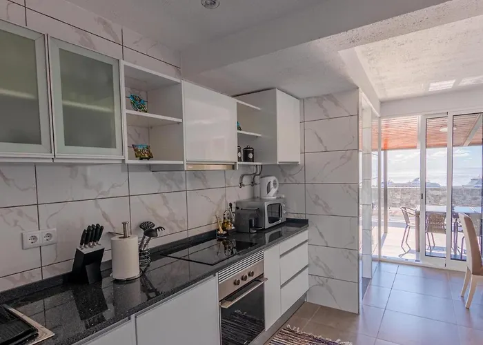 Flowers Island House 2 아파트 푼샬