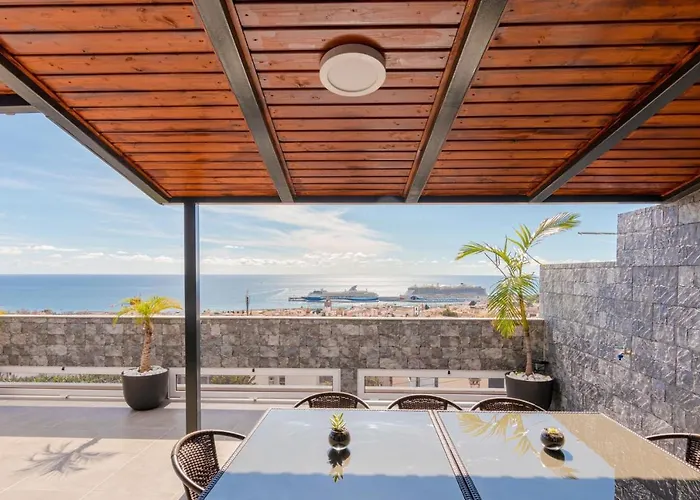 Flowers Island House 2