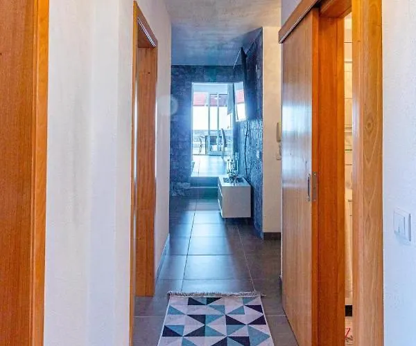 Flowers Island House 2 아파트 푼샬