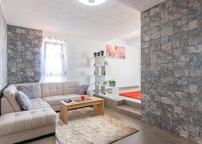 Flowers Island House 2 דירה *