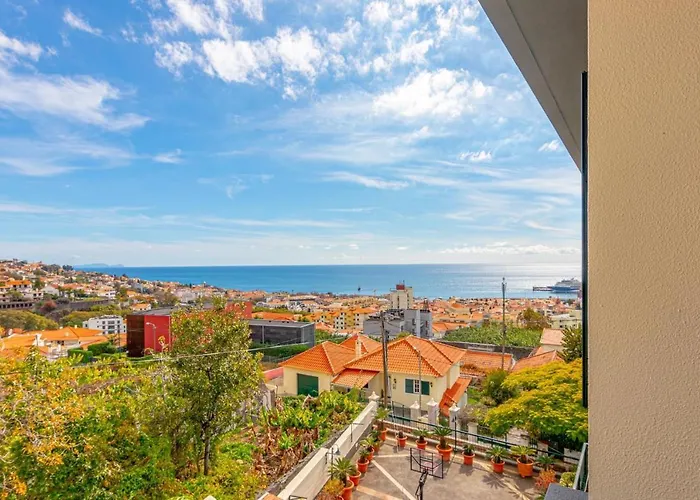 Flowers Island House 2 דירה