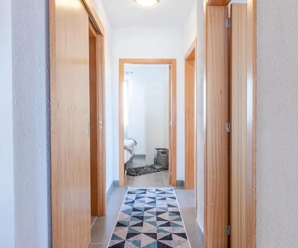 Flowers Island House 2 דירה פונשל